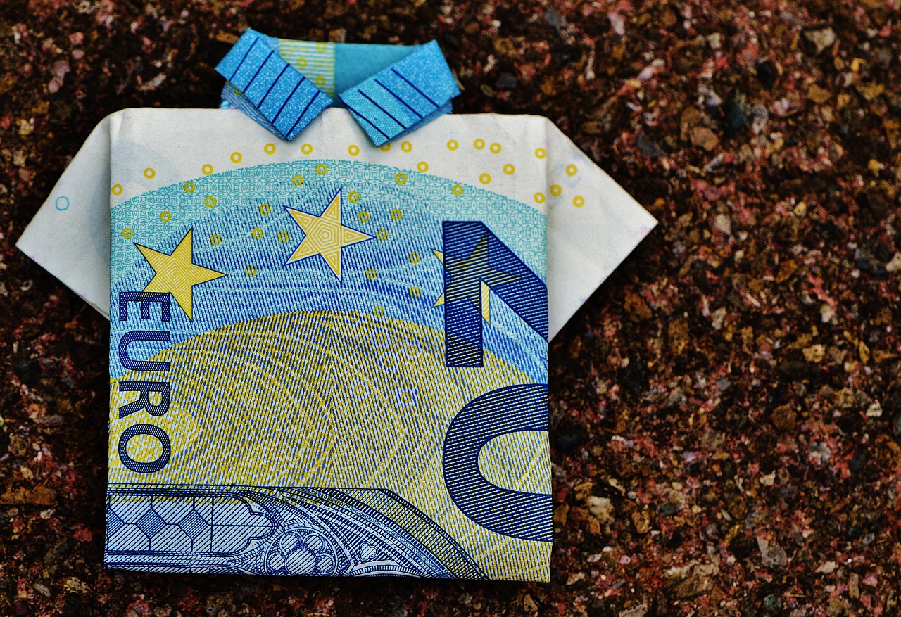 entdecken sie den digitalen euro: die zukunft des zahlungsverkehrs in europa, mit sicherheit, effizienz und nahtlosen transaktionen für alle bürger und unternehmen.